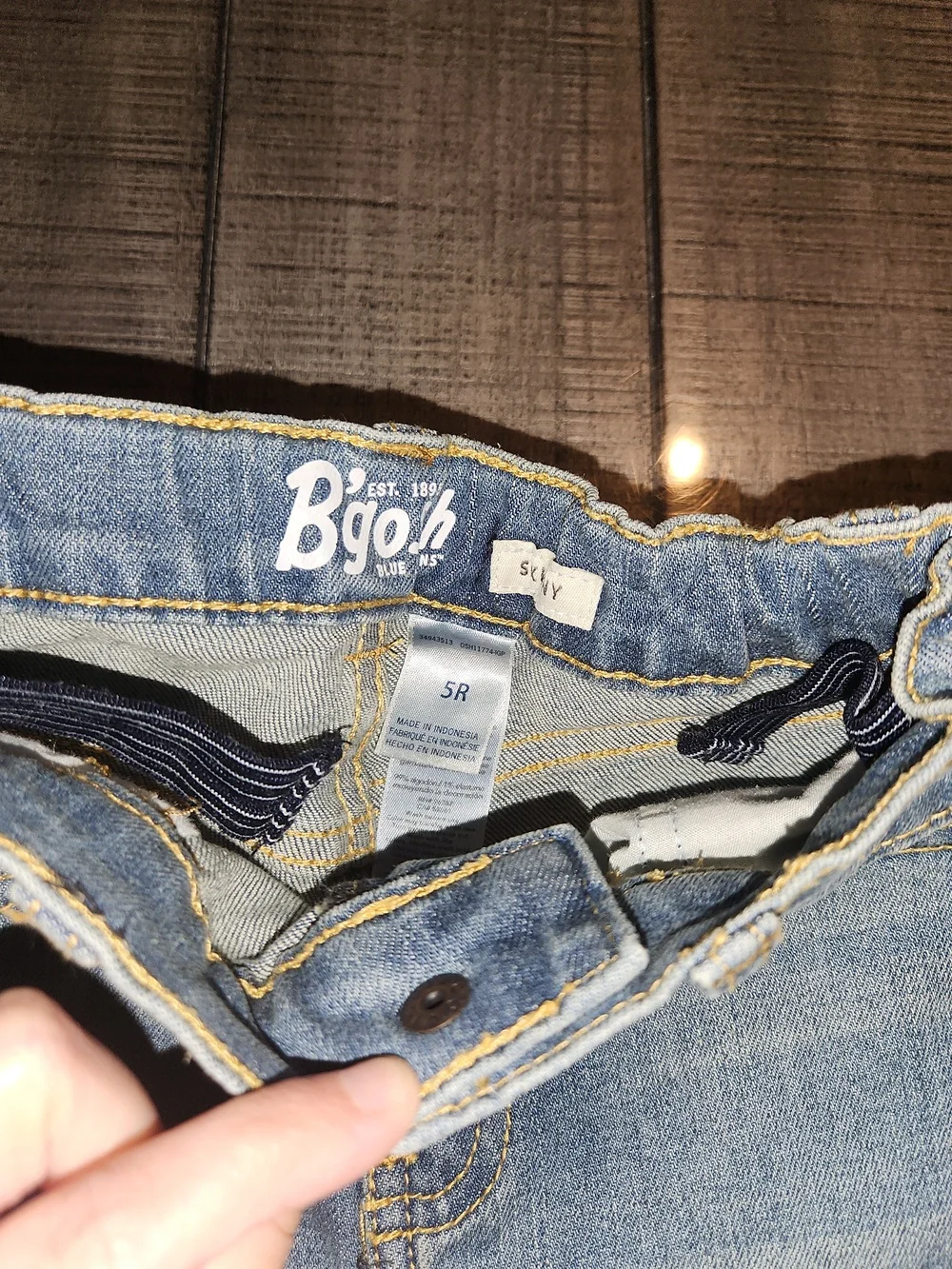 NWOT Oshkosh B'Gosh Classic Kids' Light Wash Denim Skinny Jeans
